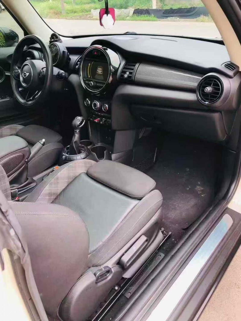 南通16年MINICooper5