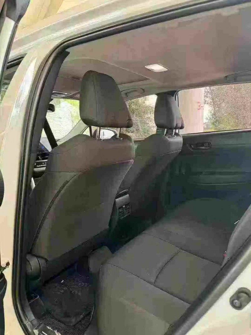 自贡24年丰田卡罗拉9