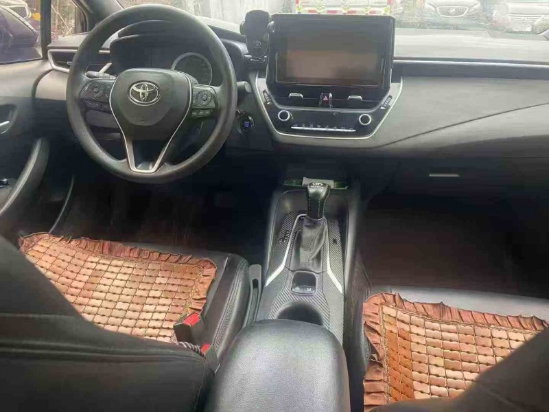 枣庄21年丰田雷凌4