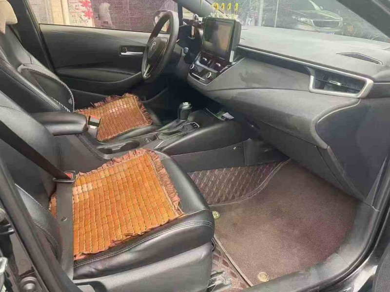 枣庄21年丰田雷凌6