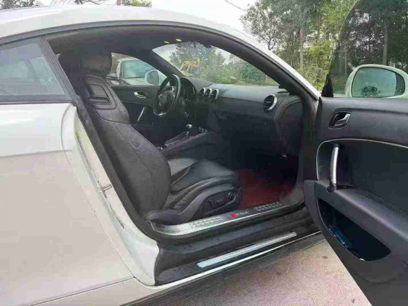 徐州12年奥迪TT4