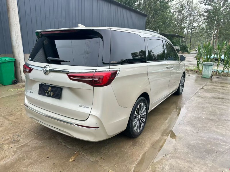 徐州21年别克GL87