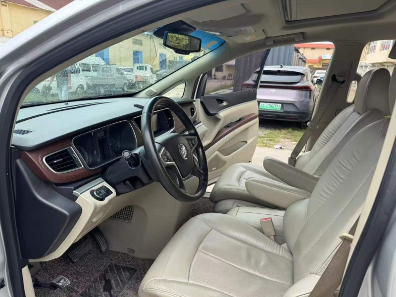 徐州17年别克GL85