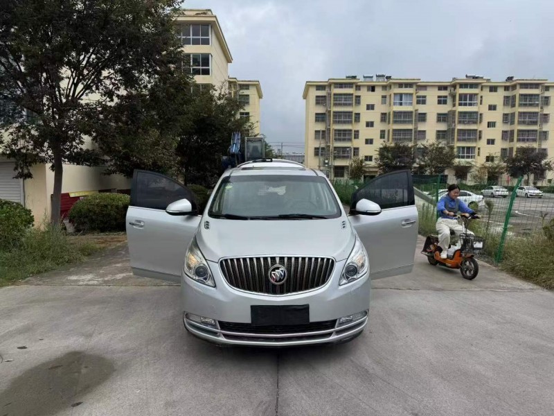 徐州17年别克GL87