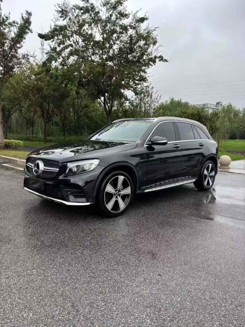 徐州19年奔驰GLC2