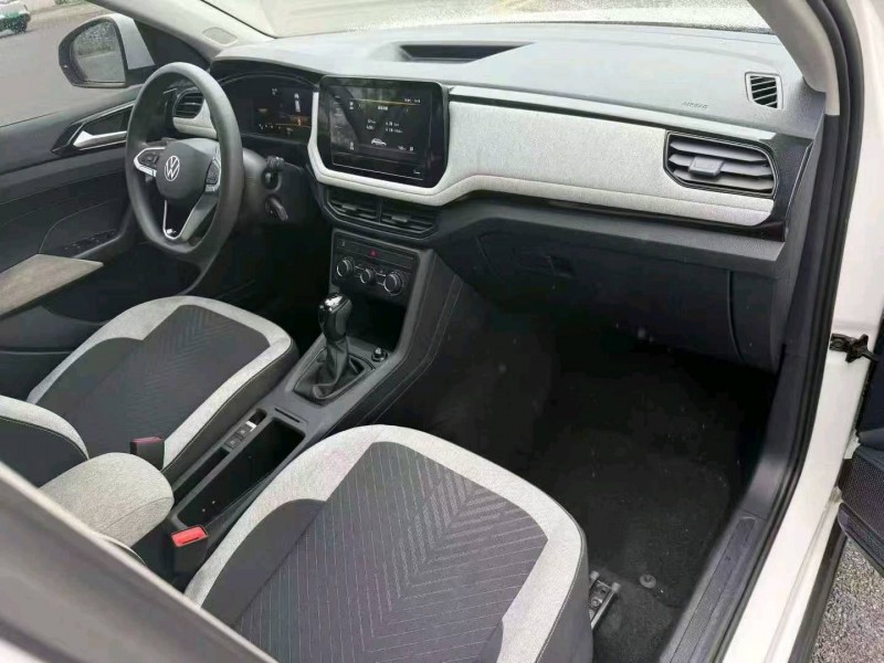 宜昌24年大众途岳8