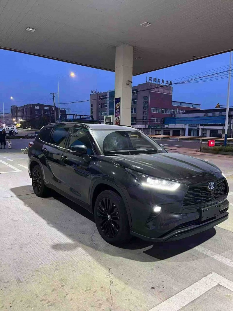 徐州24年丰田汉兰达4