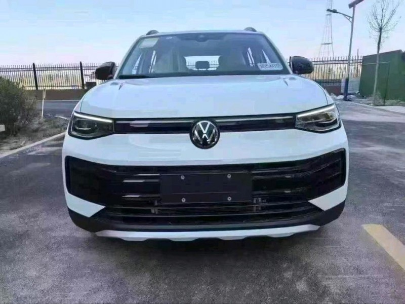 贵阳25年大众途岳1