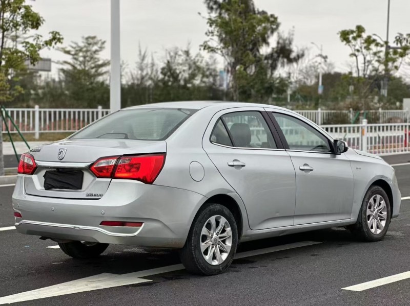 汕头16年宝骏6308