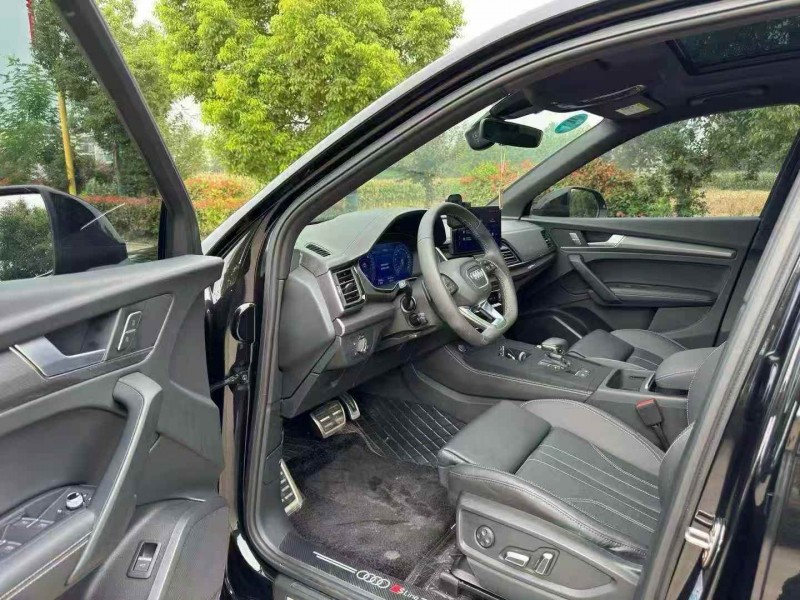 苏州24年奥迪Q56