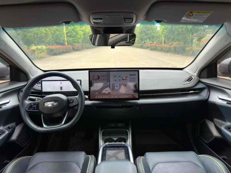 苏州23年吉利几何5