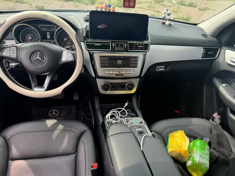 苏州17年奔驰GLE5