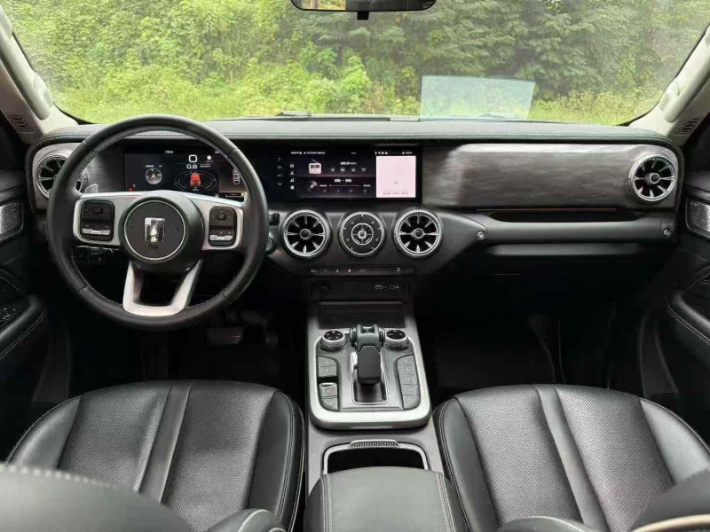 扬州24年长城汽车坦克4