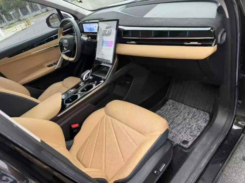 宜昌24年吉利博越5