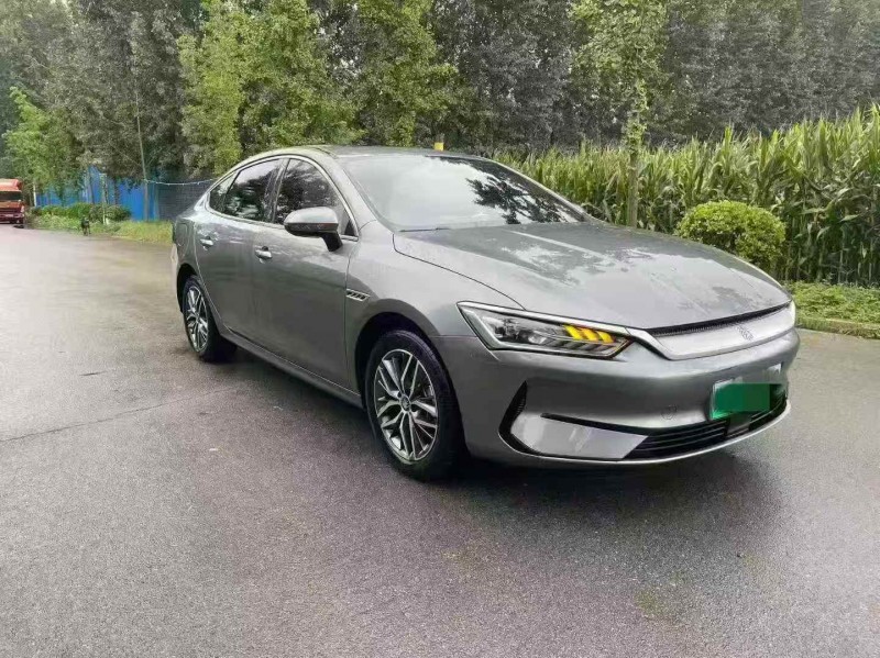 淄博23年比亚迪秦3