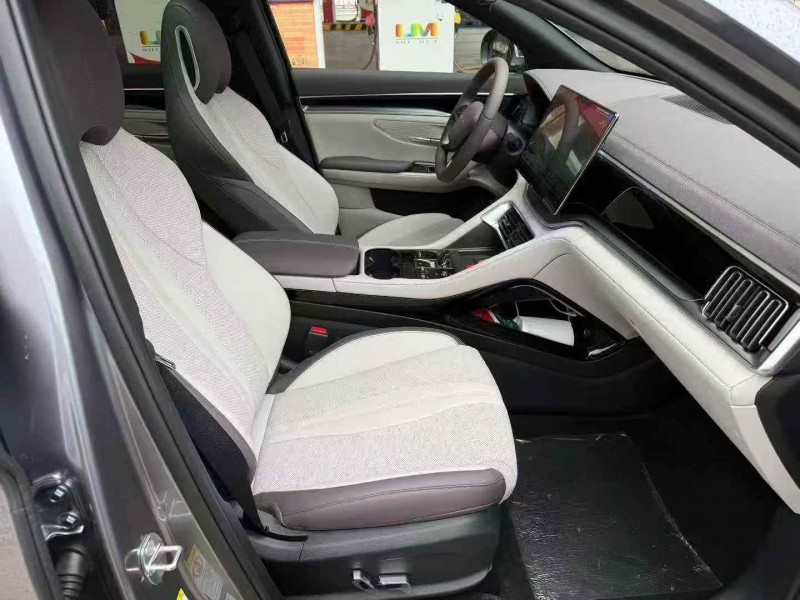 秦皇岛25年比亚迪宋6