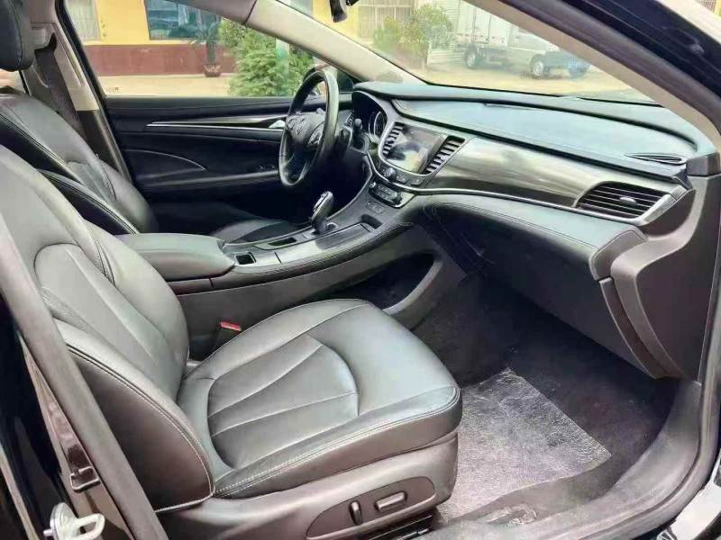 枣庄21年别克君越4