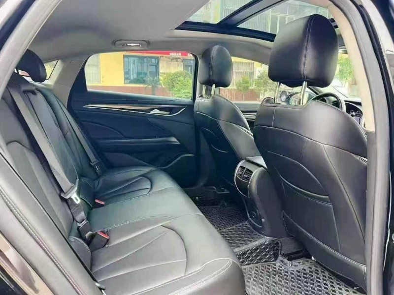 枣庄21年别克君越6