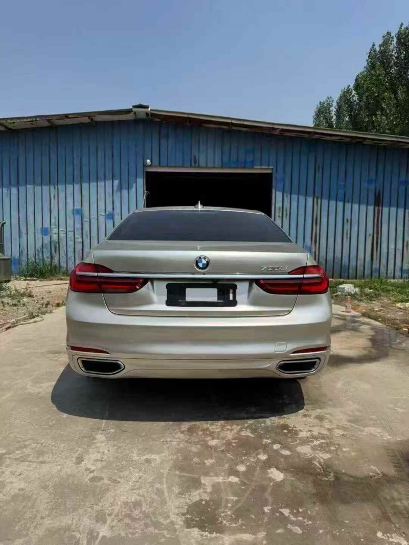 东营17年宝马7系7