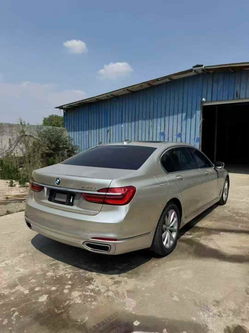 东营17年宝马7系8