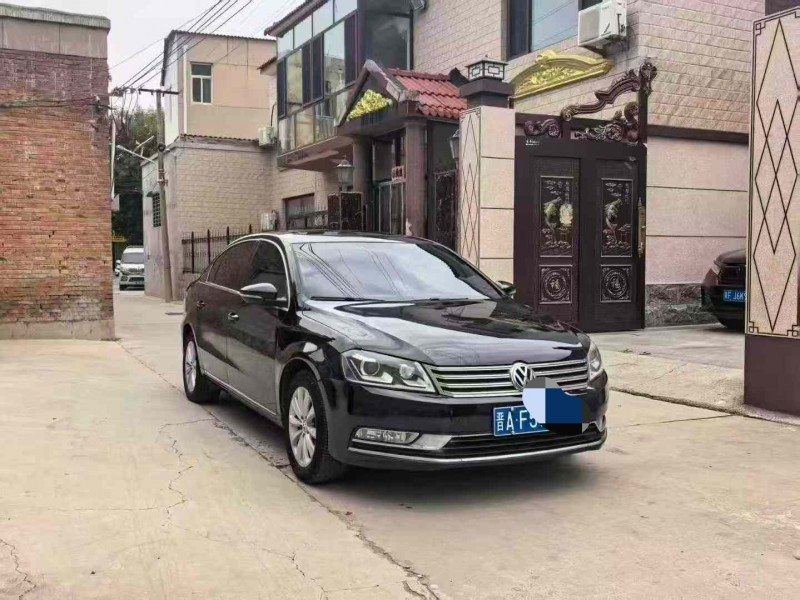 保定13年大众迈腾2