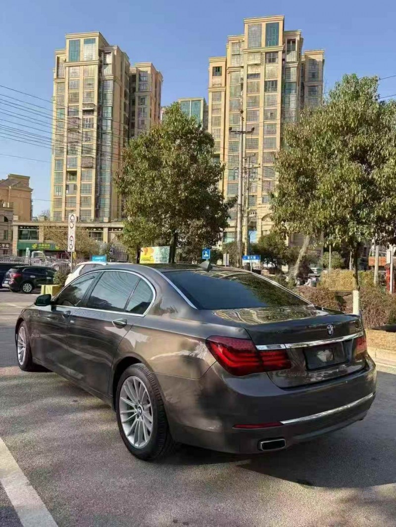 岳阳13年宝马7系7