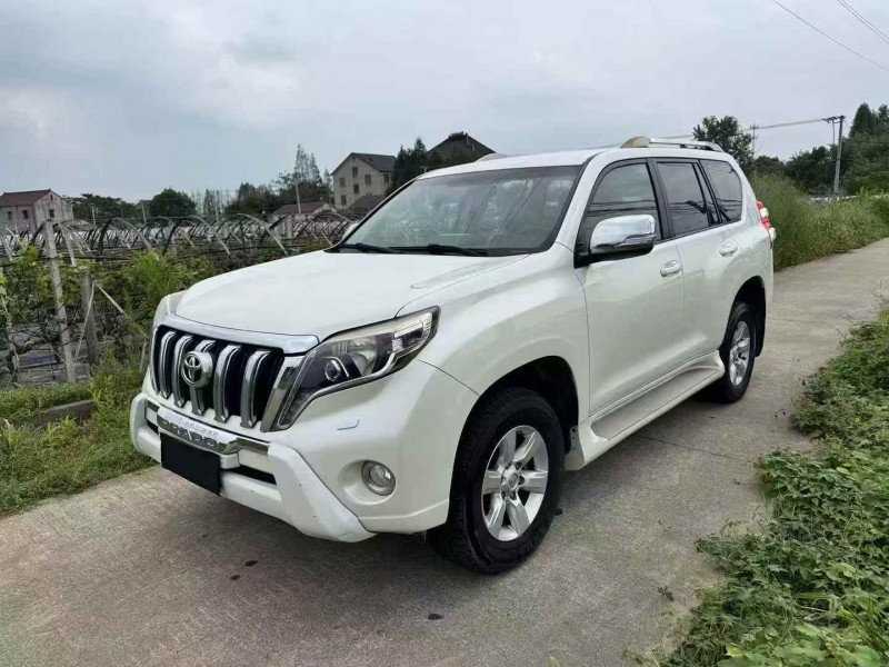 宁波15年丰田普拉多2