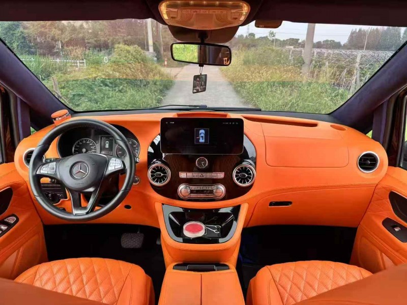 宁波18年奔驰威霆3