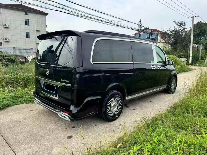 宁波18年奔驰威霆5