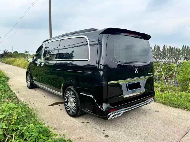 宁波18年奔驰威霆6