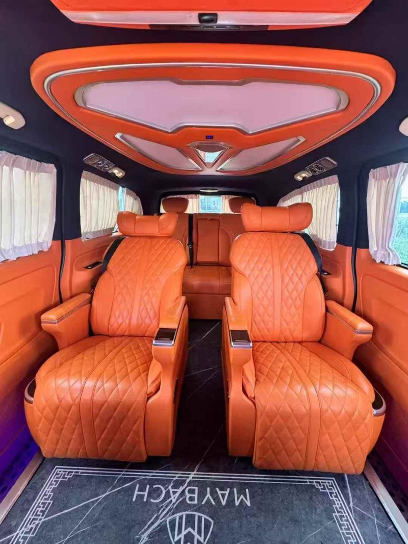 宁波18年奔驰威霆9