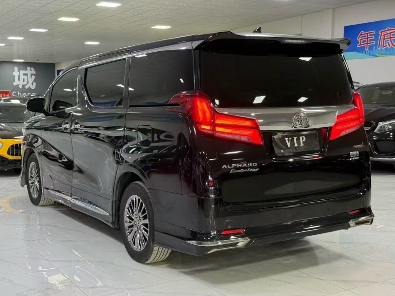 廊坊21年丰田威尔法8