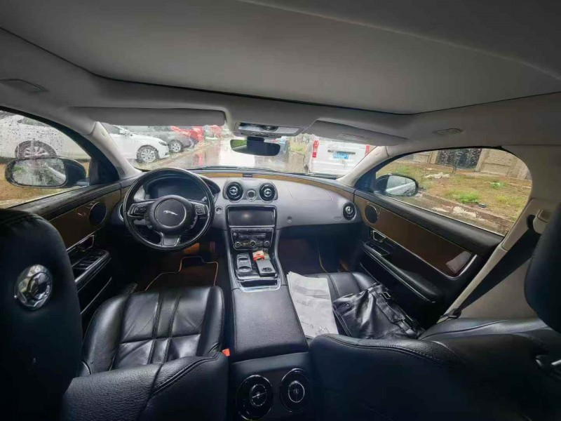 十堰19年捷豹XJL4