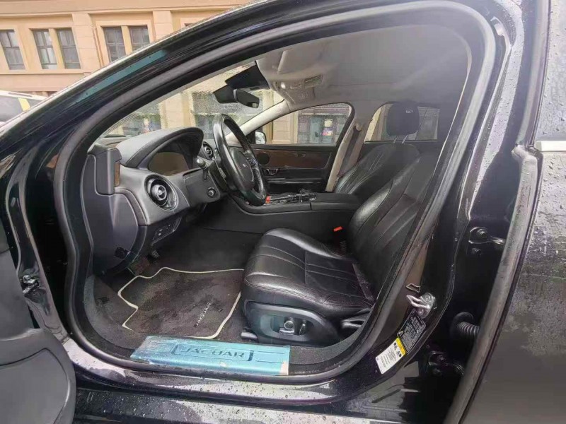 十堰19年捷豹XJL5