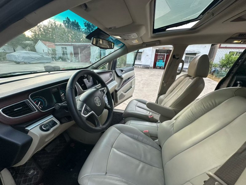 徐州15年别克GL84