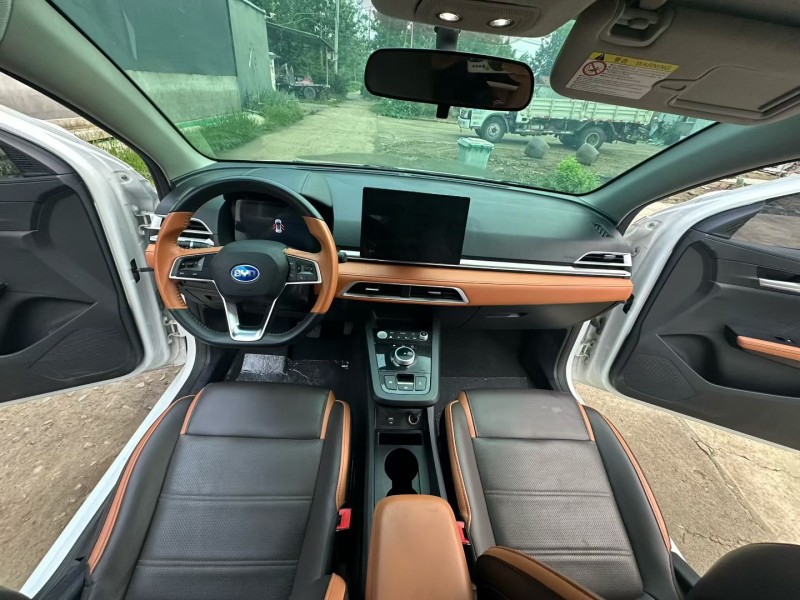 徐州21年比亚迪E26