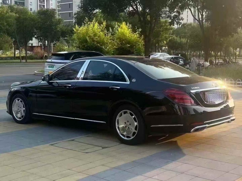 张家口17年奔驰S8