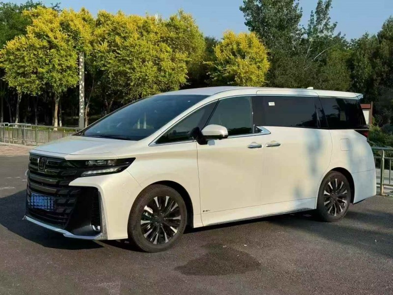 秦皇岛25年丰田威尔法2