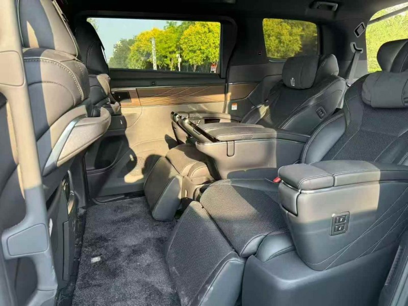 秦皇岛25年丰田威尔法5