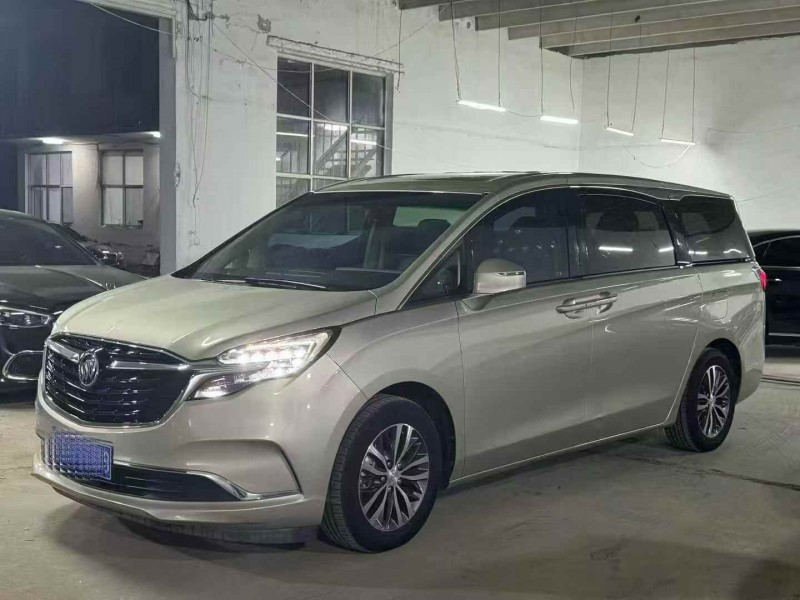 保定22年别克GL82