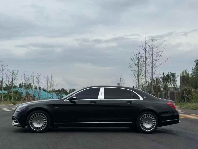 保定20年奔驰迈巴赫S级3