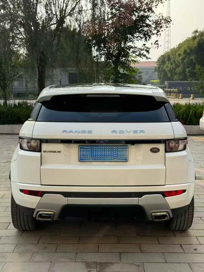 邯郸14年路虎极光9