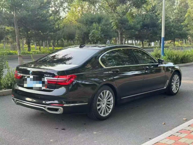 沧州16年宝马7系8