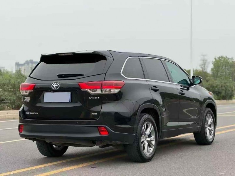 广州19年丰田汉兰达4