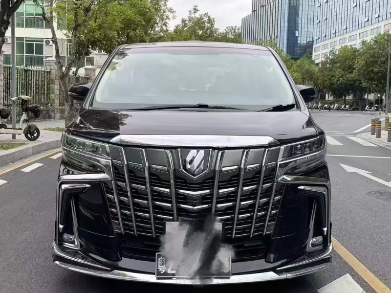 深圳16年丰田埃尔法1