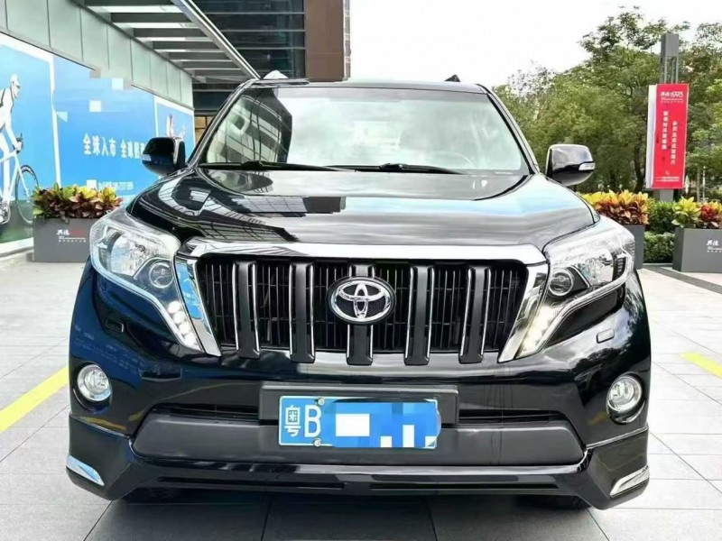 深圳17年丰田普拉多1