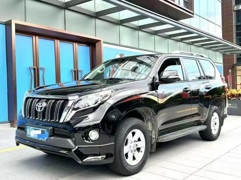 深圳17年丰田普拉多3
