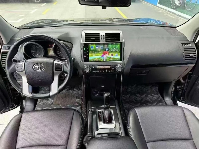 深圳17年丰田普拉多5