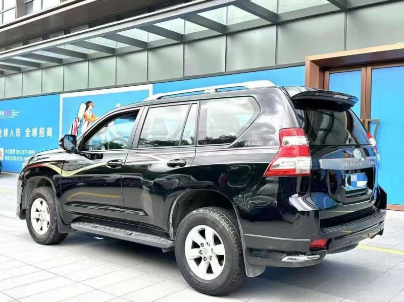 深圳17年丰田普拉多7