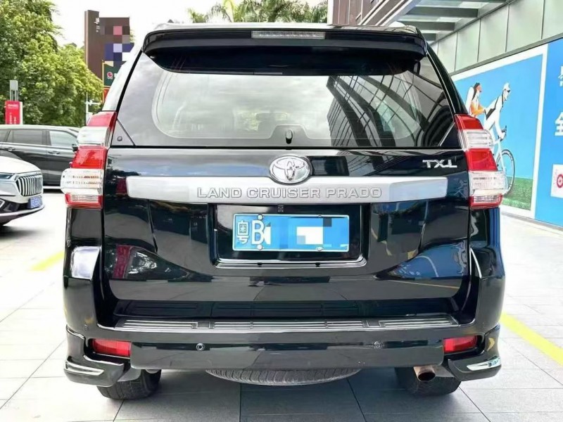 深圳17年丰田普拉多9